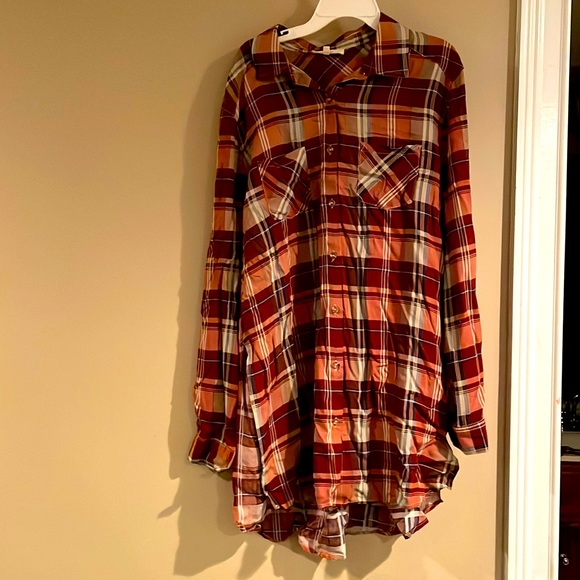 entro plaid top - Picture 1 of 2